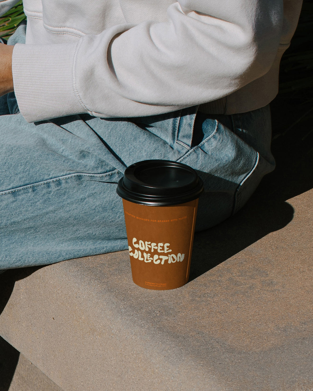 Paper Bag Mockup 03CC Furioso Mockups