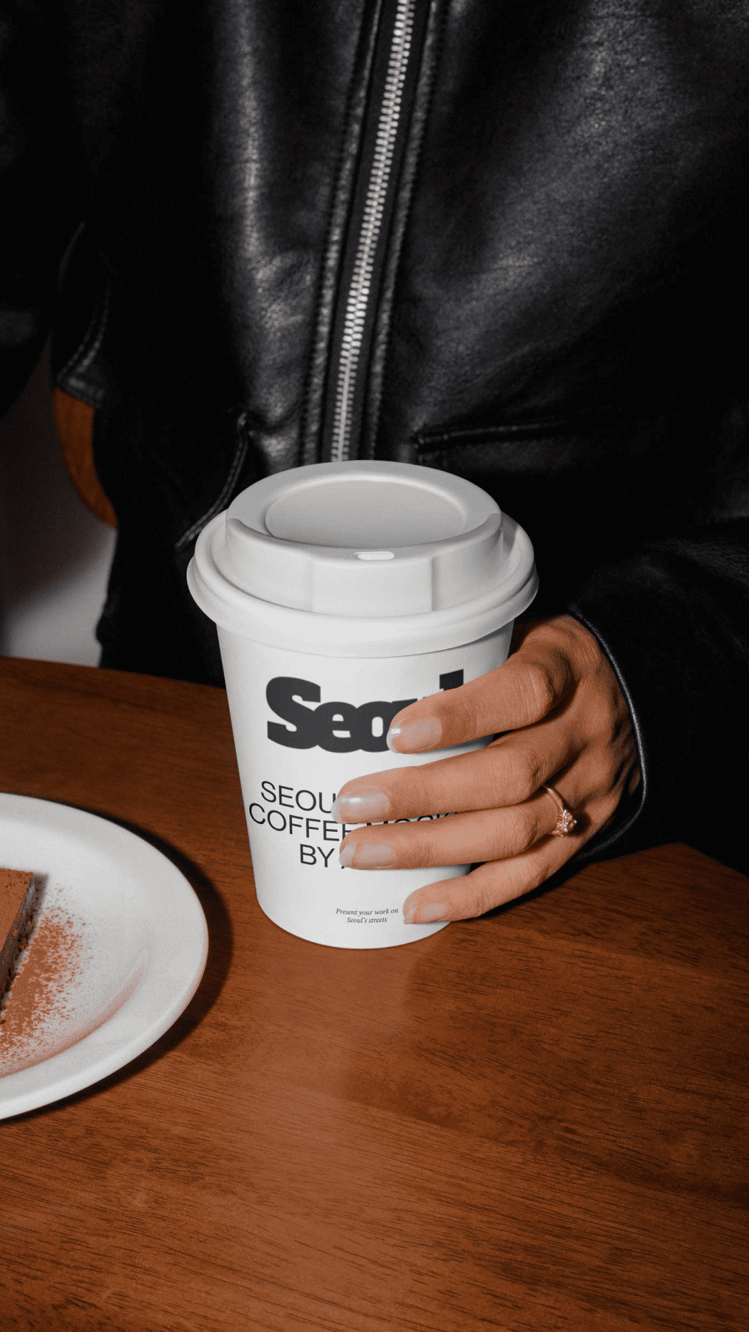 Seoul Coffee Cup Mockup 01 Akoya Mockups