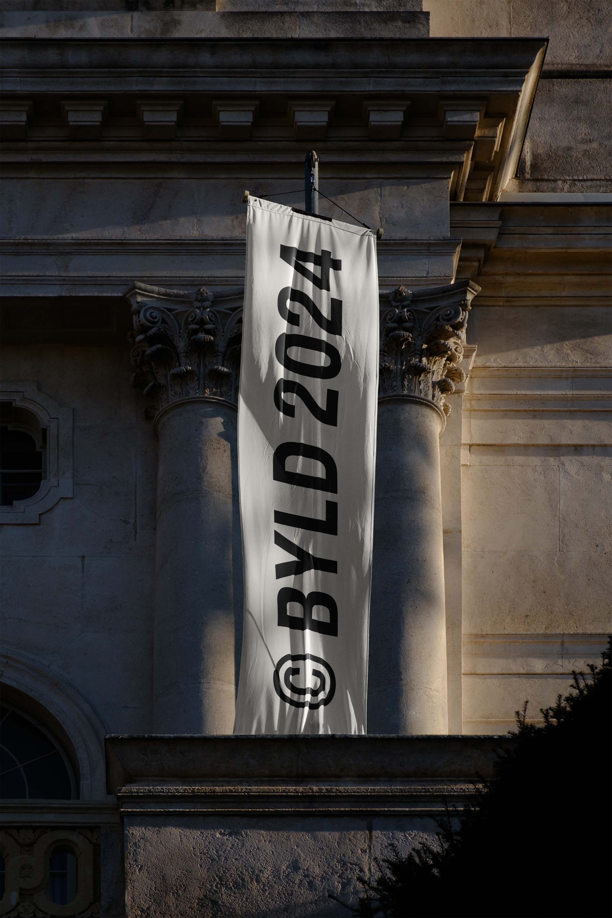 Flag 05