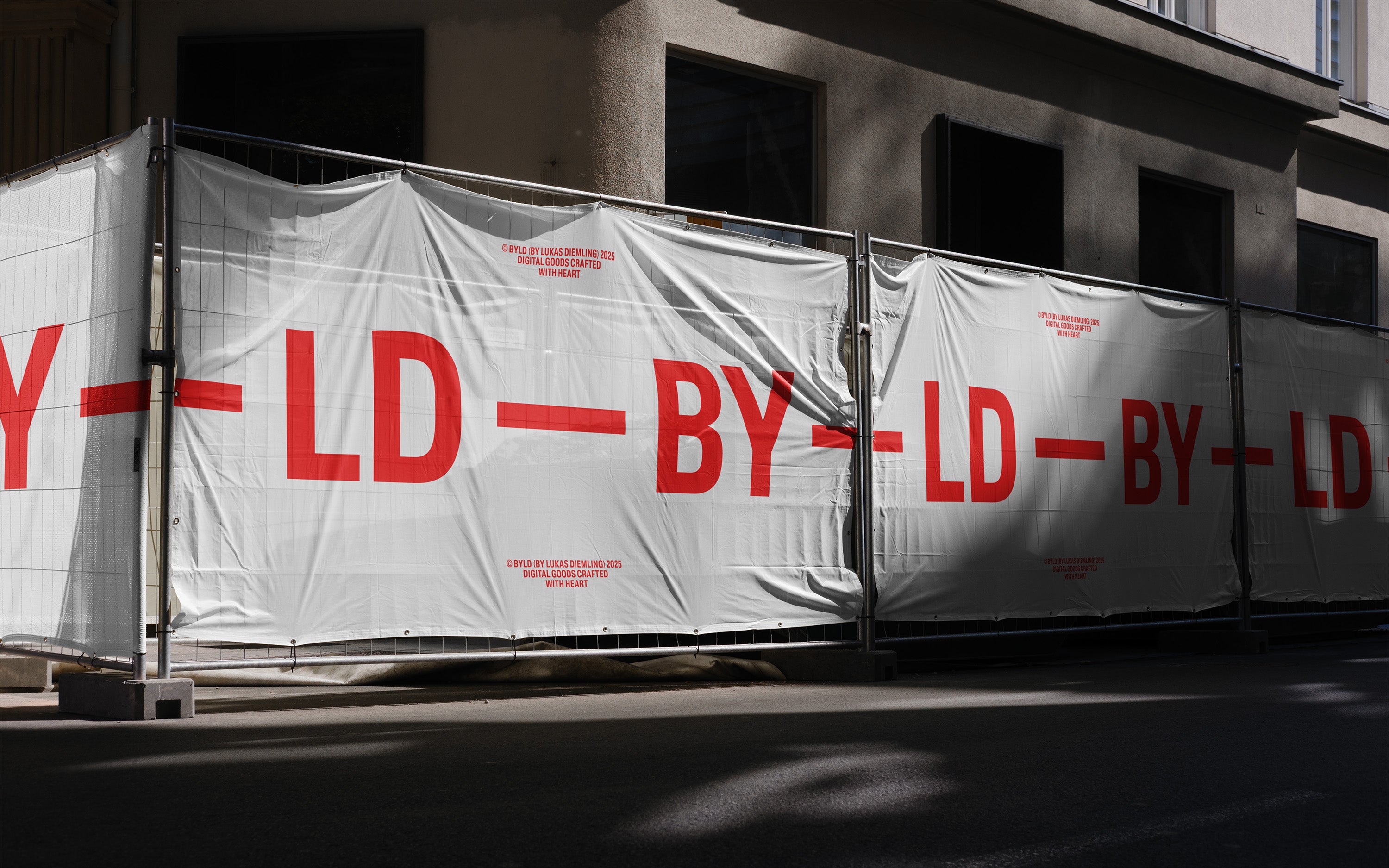 Hoarding 03