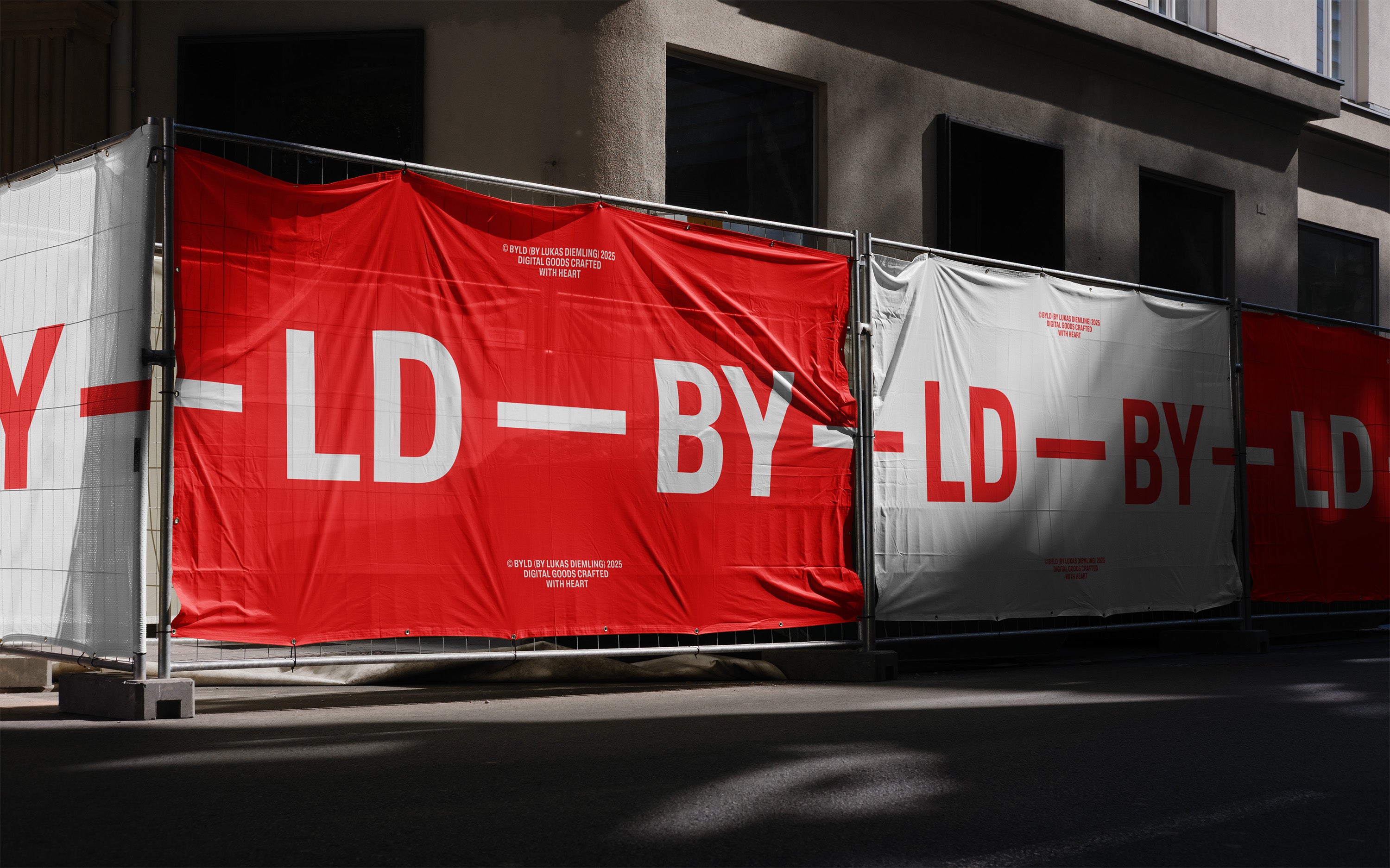 Hoarding 03