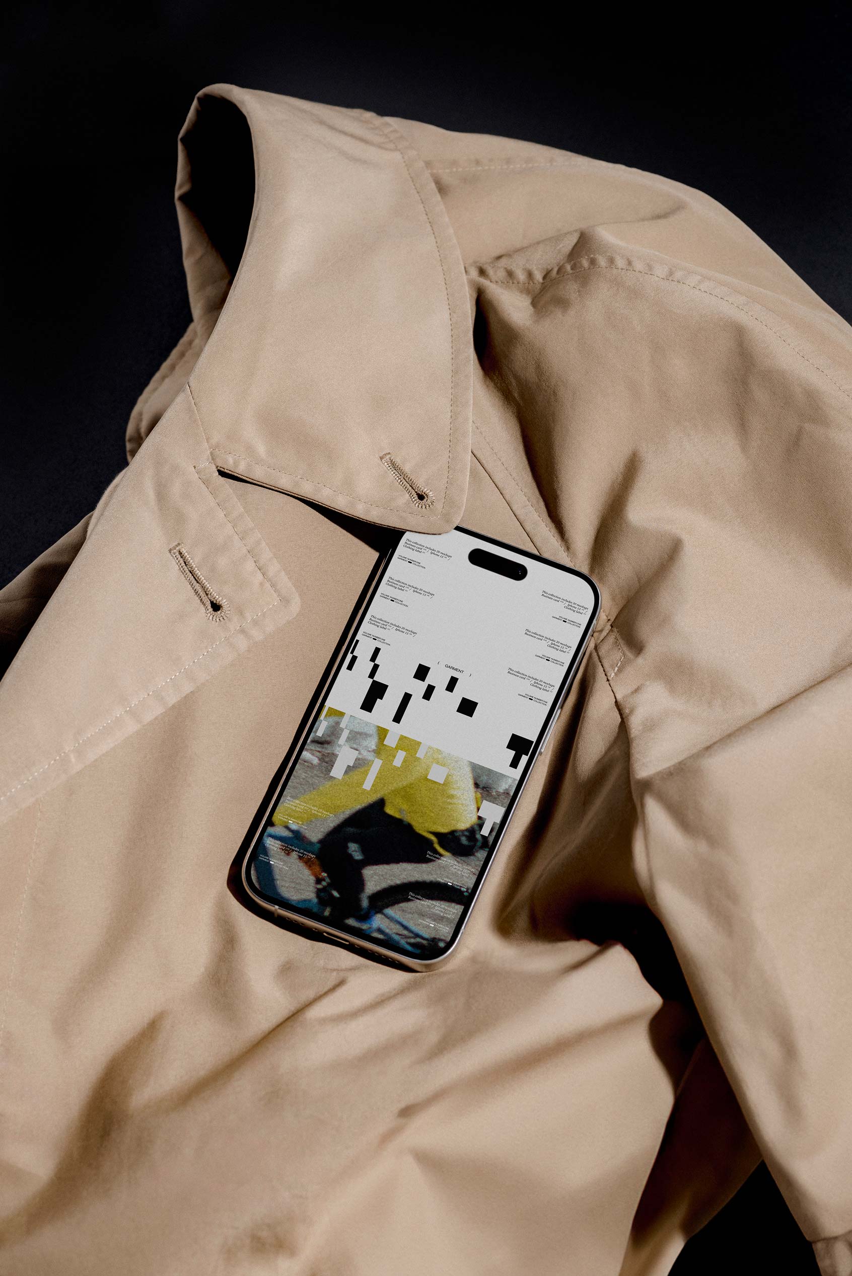 iPhone Mockup 048 Akoya Mockups