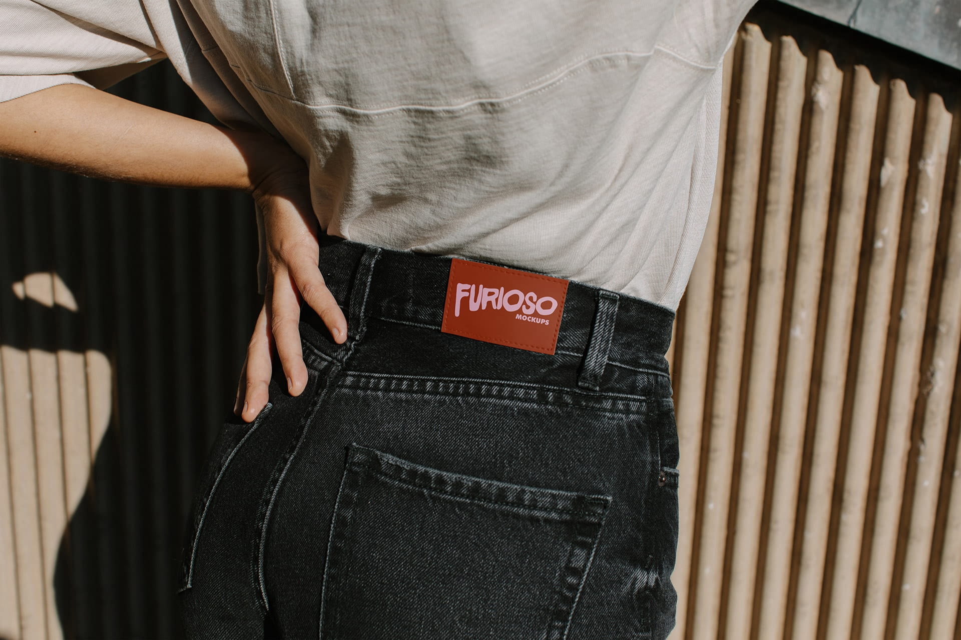 Label Mockup 02UC Furioso Mockups