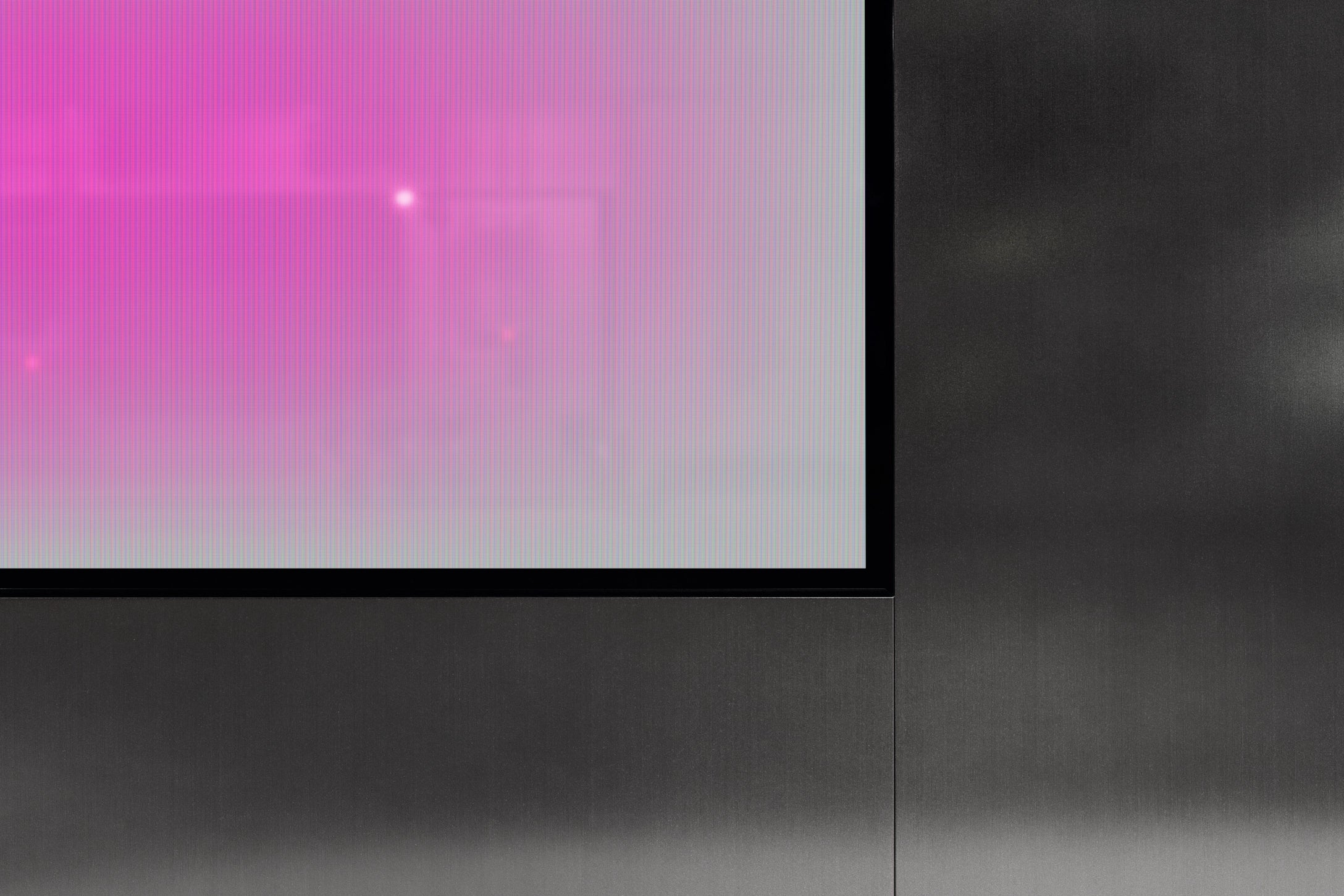 Large Screen 04
