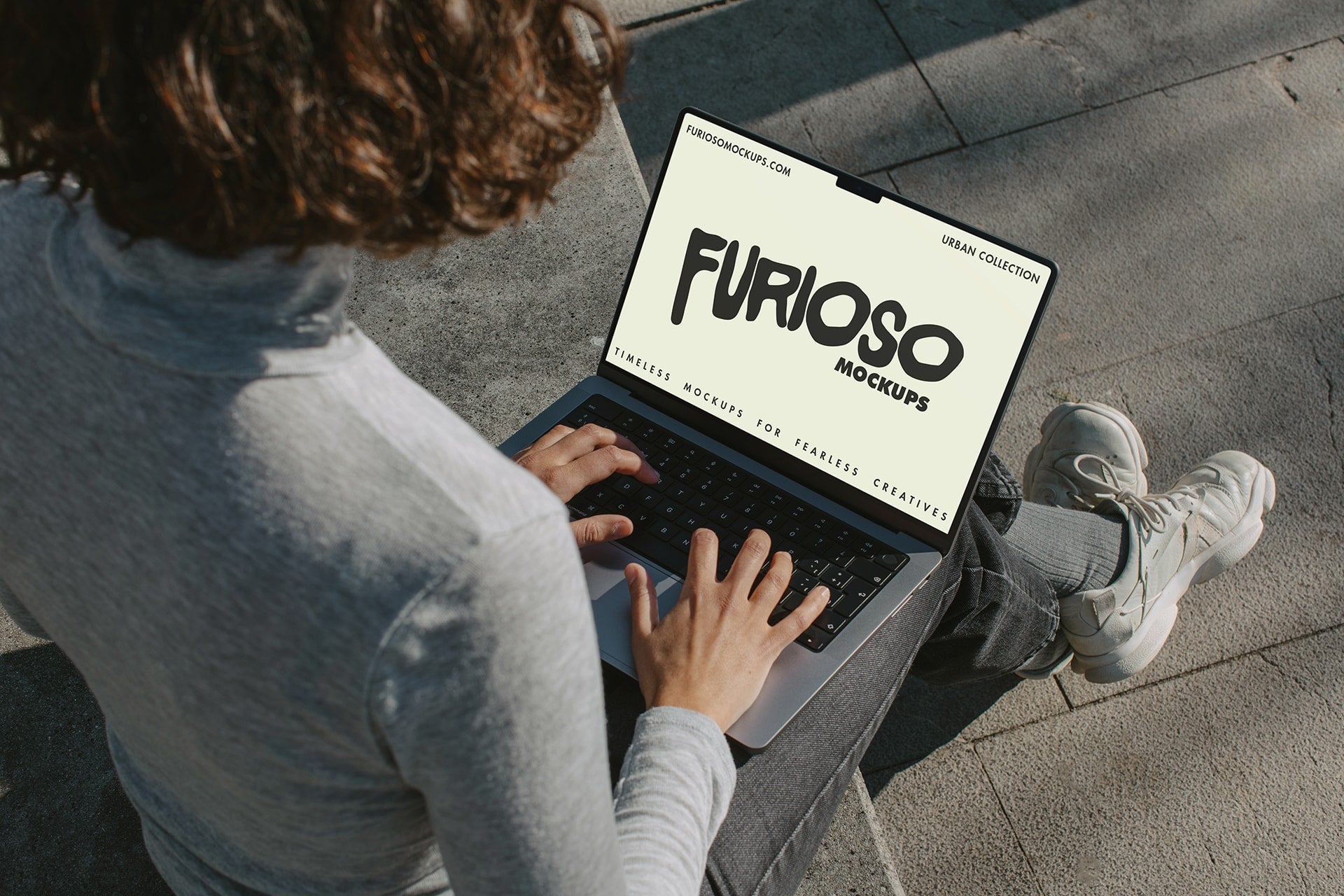 MacBook 01UC Furioso Mockups