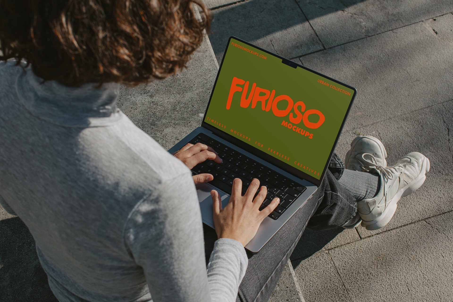 MacBook 01UC Furioso Mockups