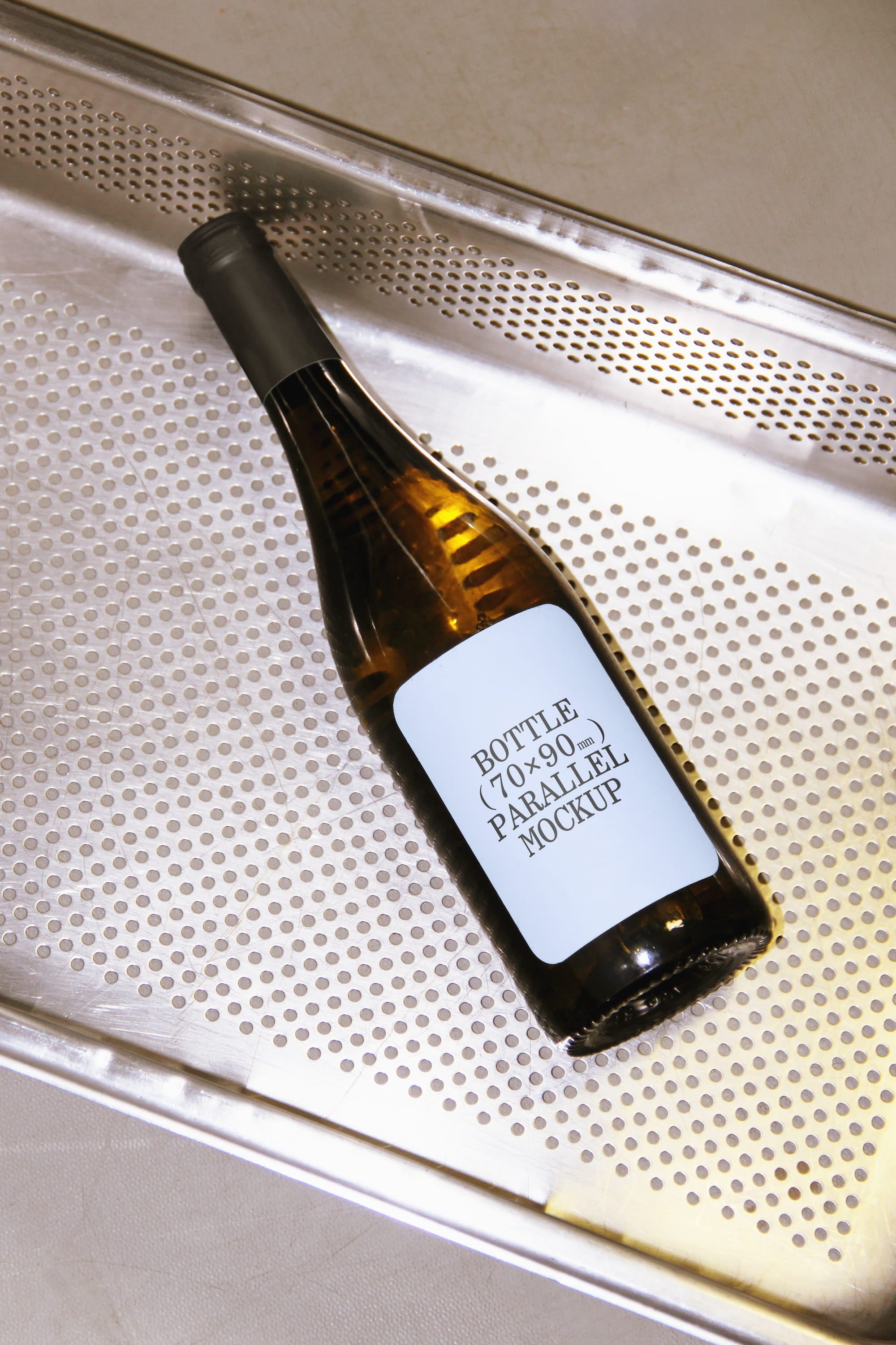 Bottle Mockup BI-A-14 Parallel Mockup