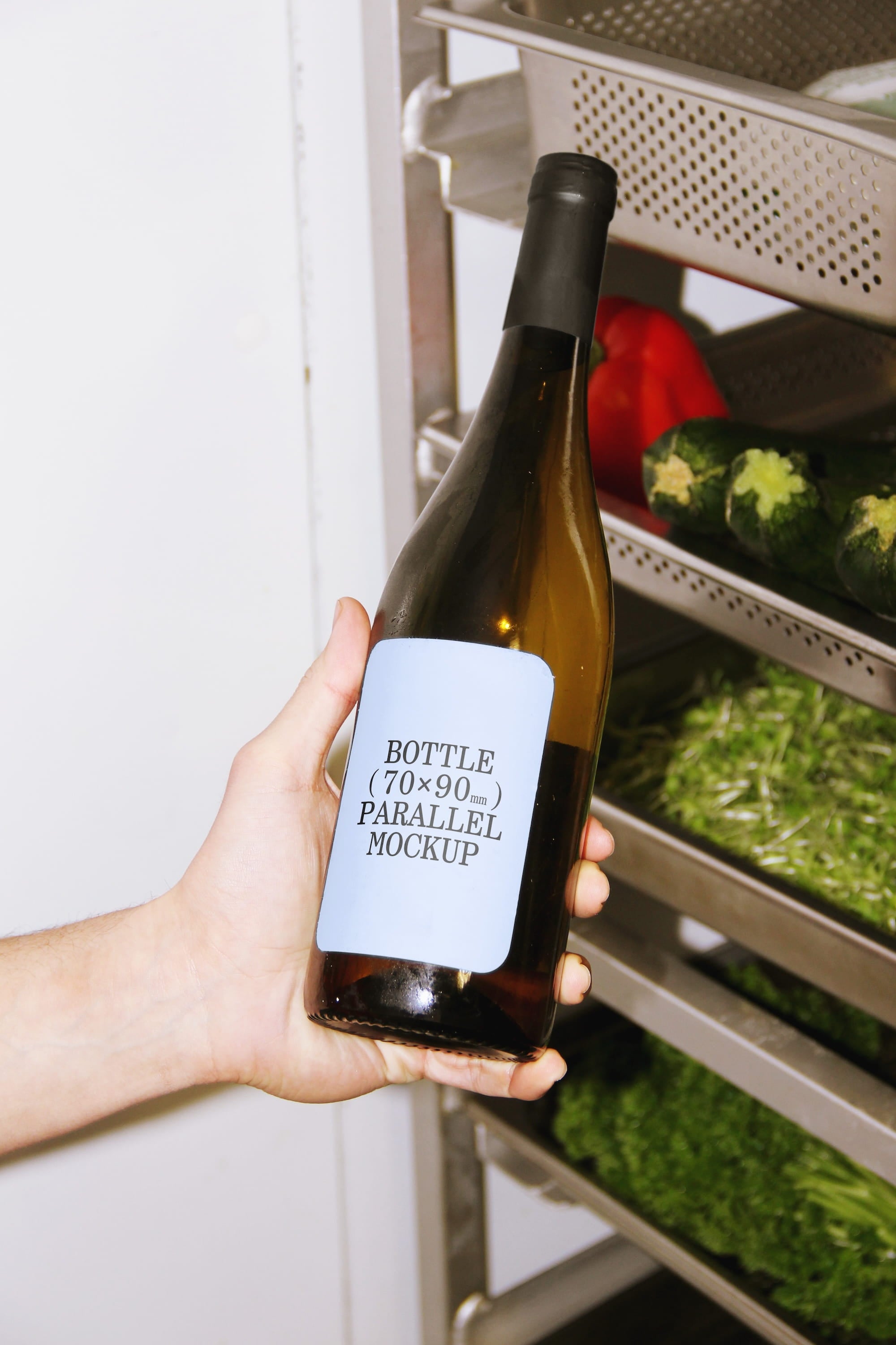 Bottle Mockup BI-A-16 Parallel Mockup