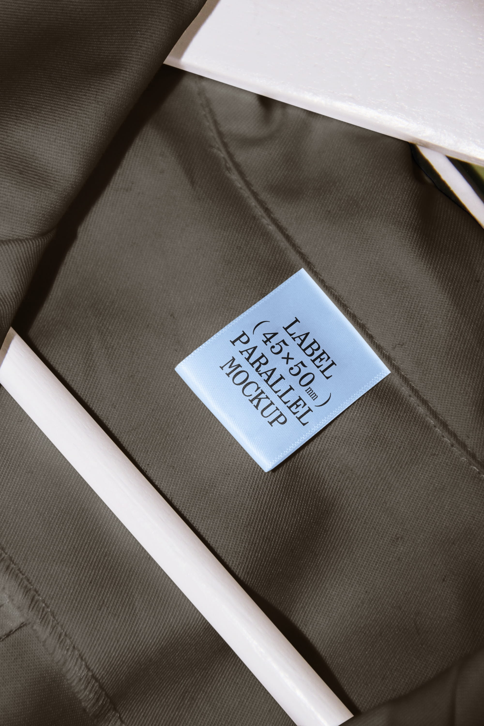 Label Mockup BI-A-28 Parallel Mockup