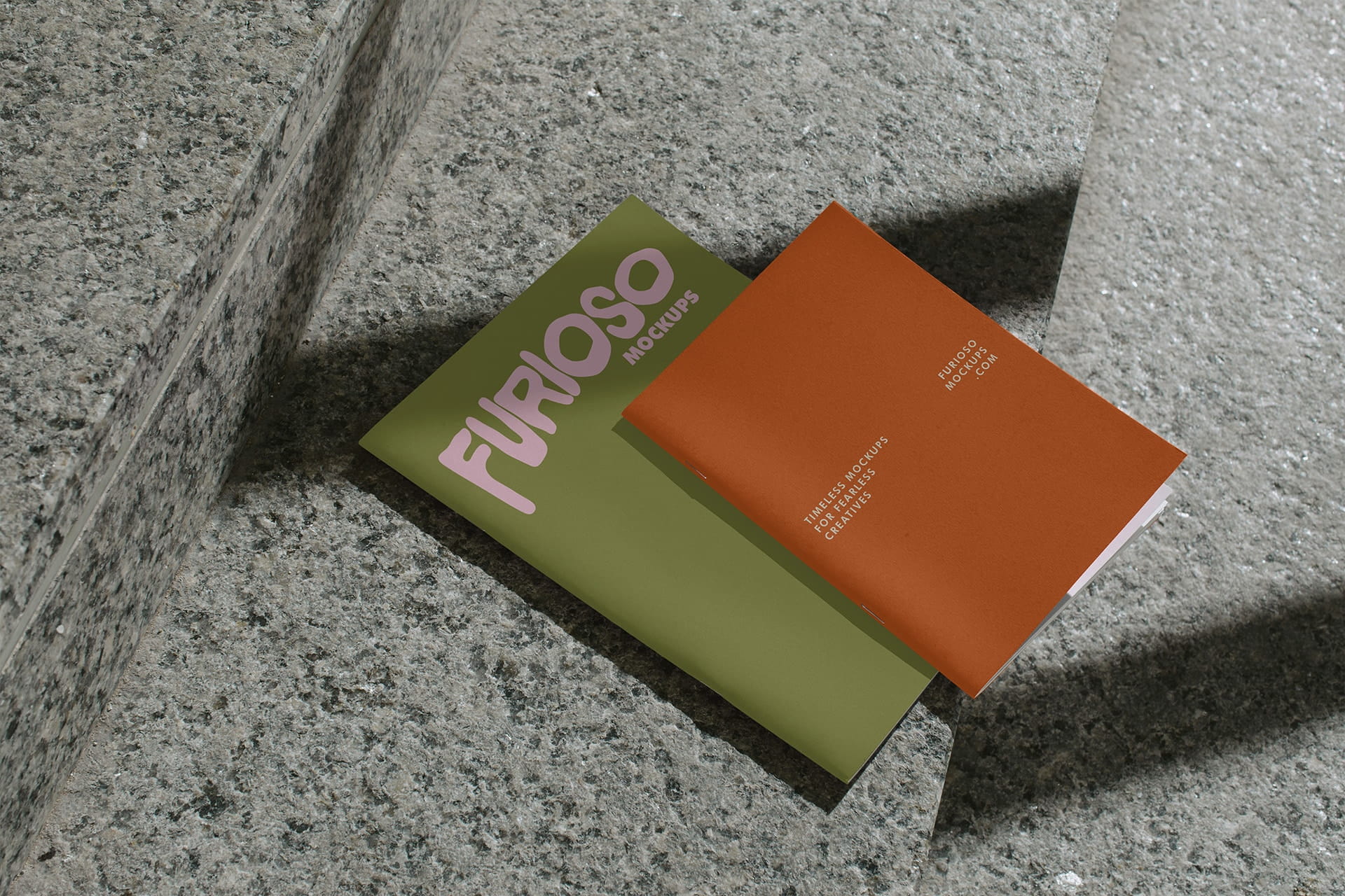 Notebook Mockup 02UC Furioso Mockups