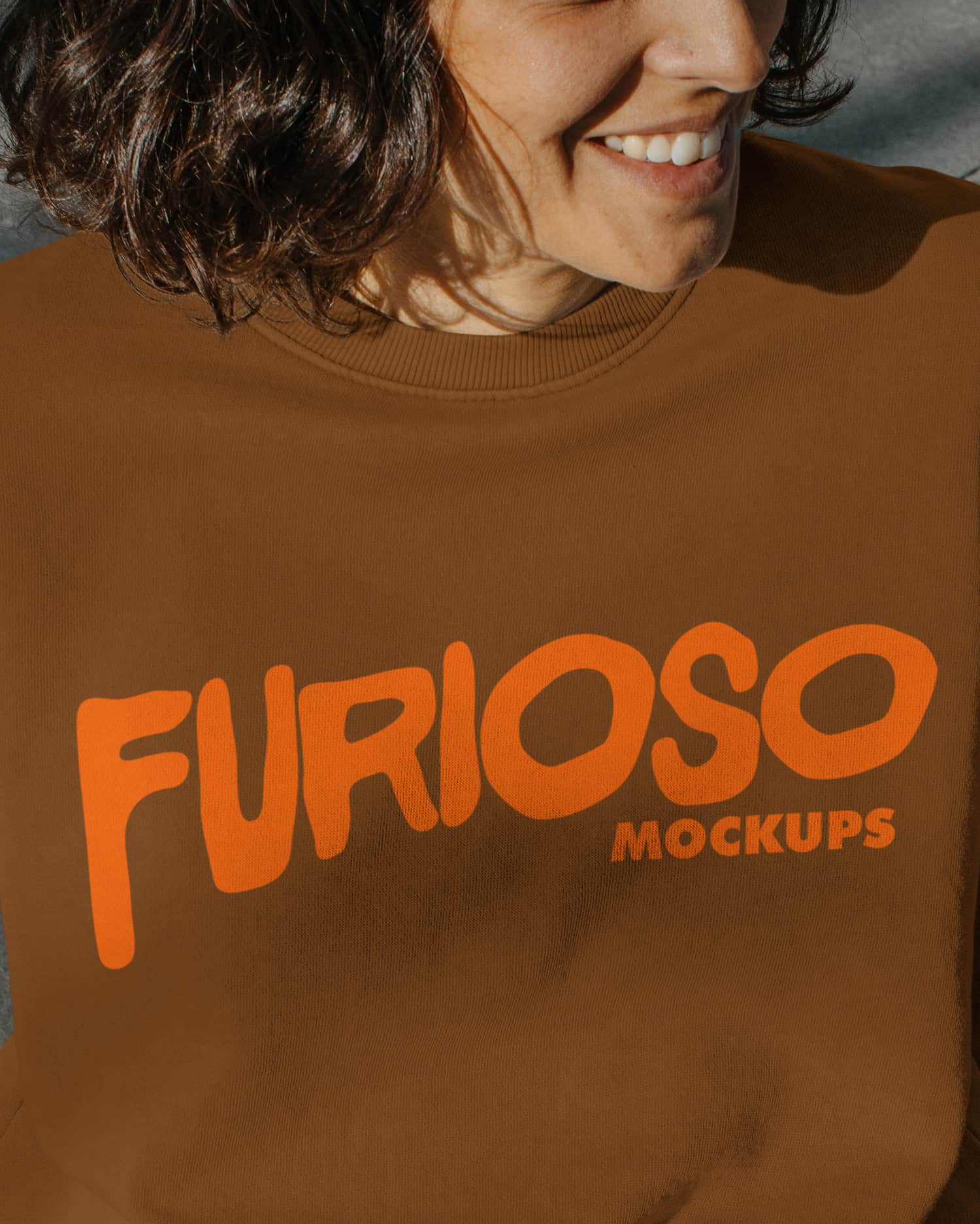 Sweatshirt Mockup 01UC Furioso Mockups
