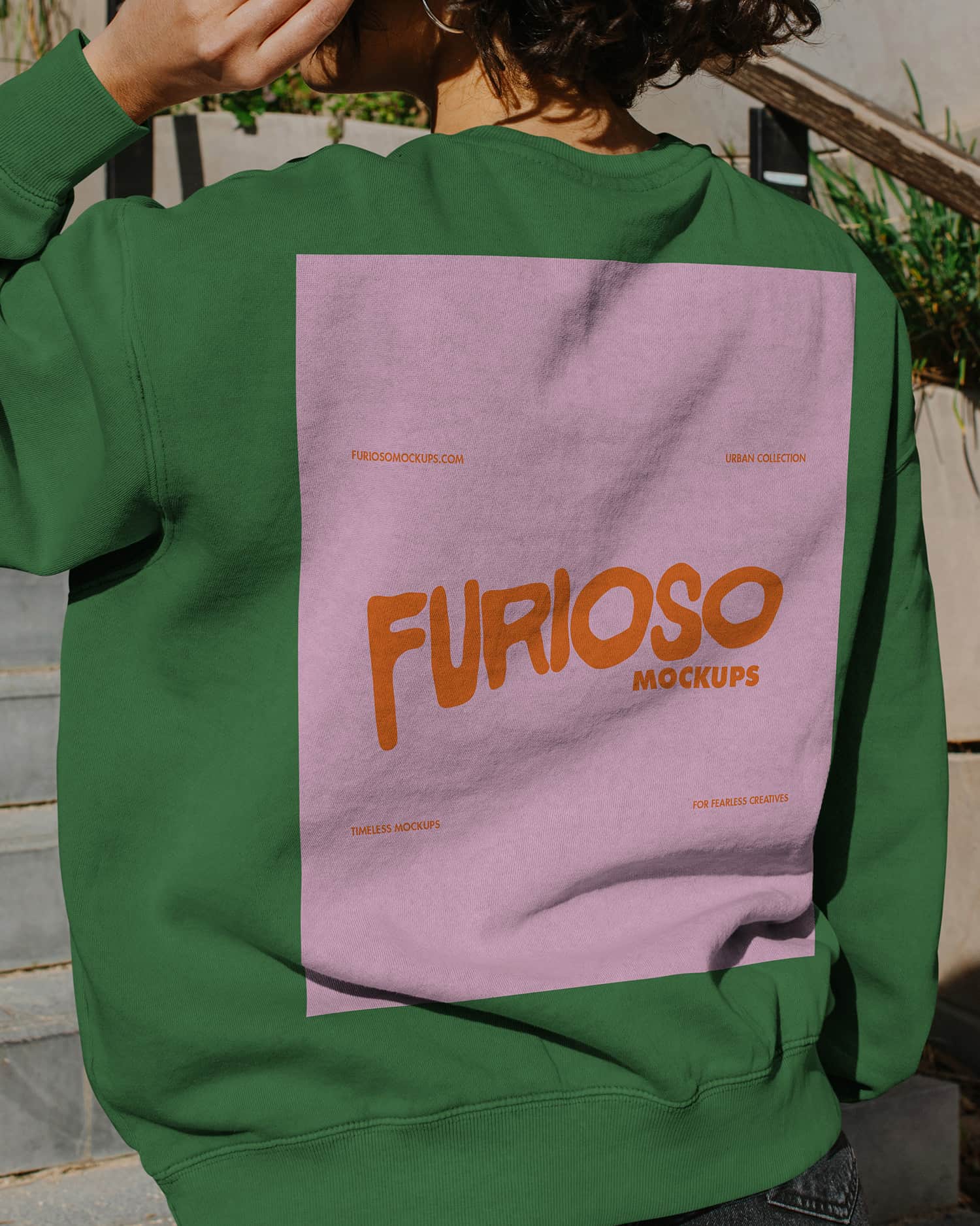 Sweatshirt Mockup 02UC Furioso Mockups