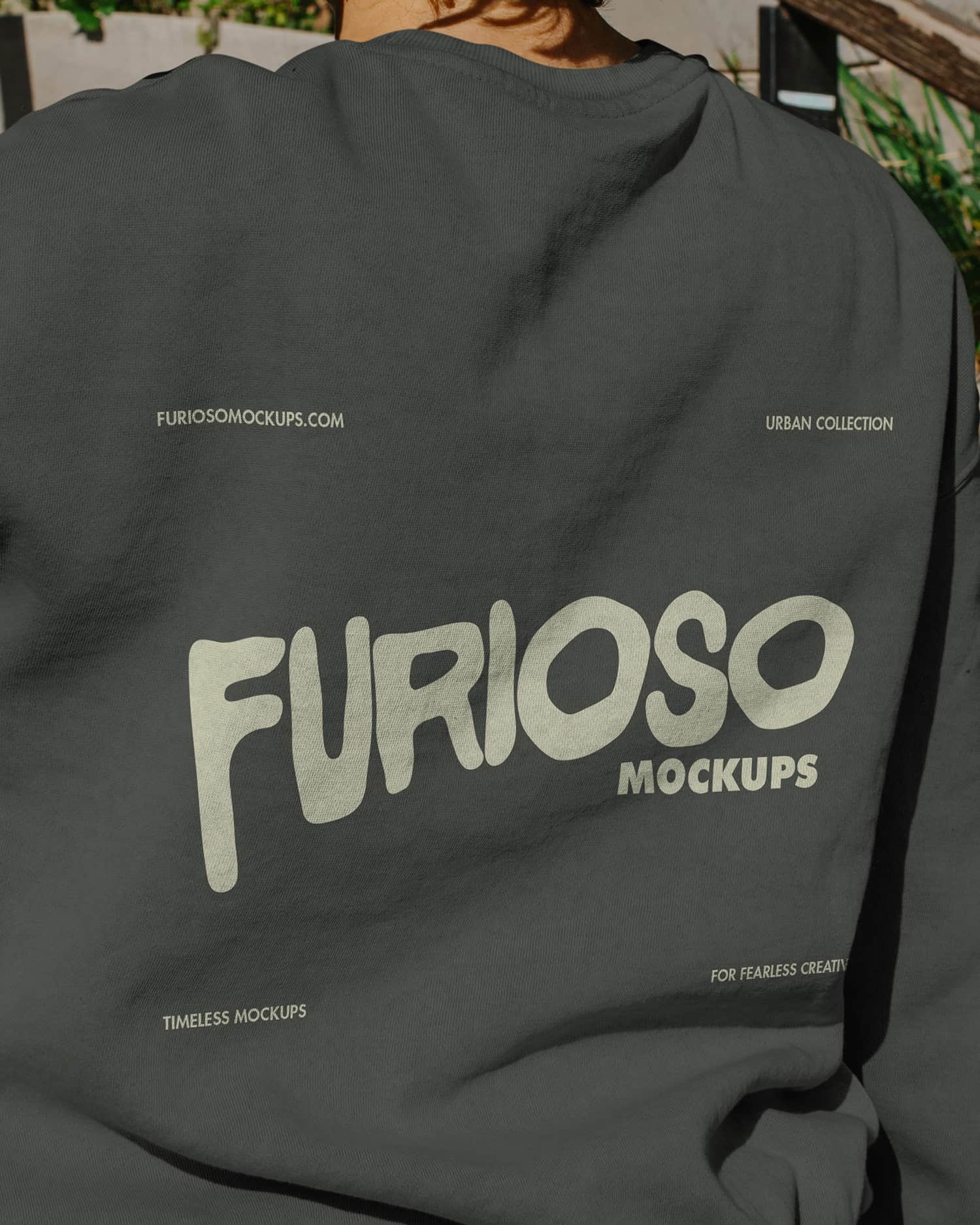 Sweatshirt Mockup 02UC Furioso Mockups