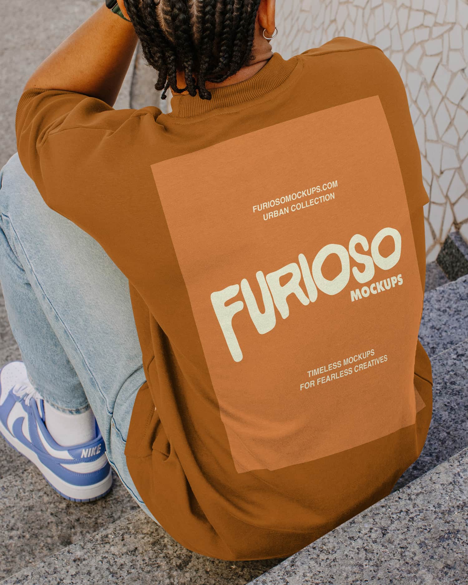 T-Shirt Mockup 02UC Furioso Mockups