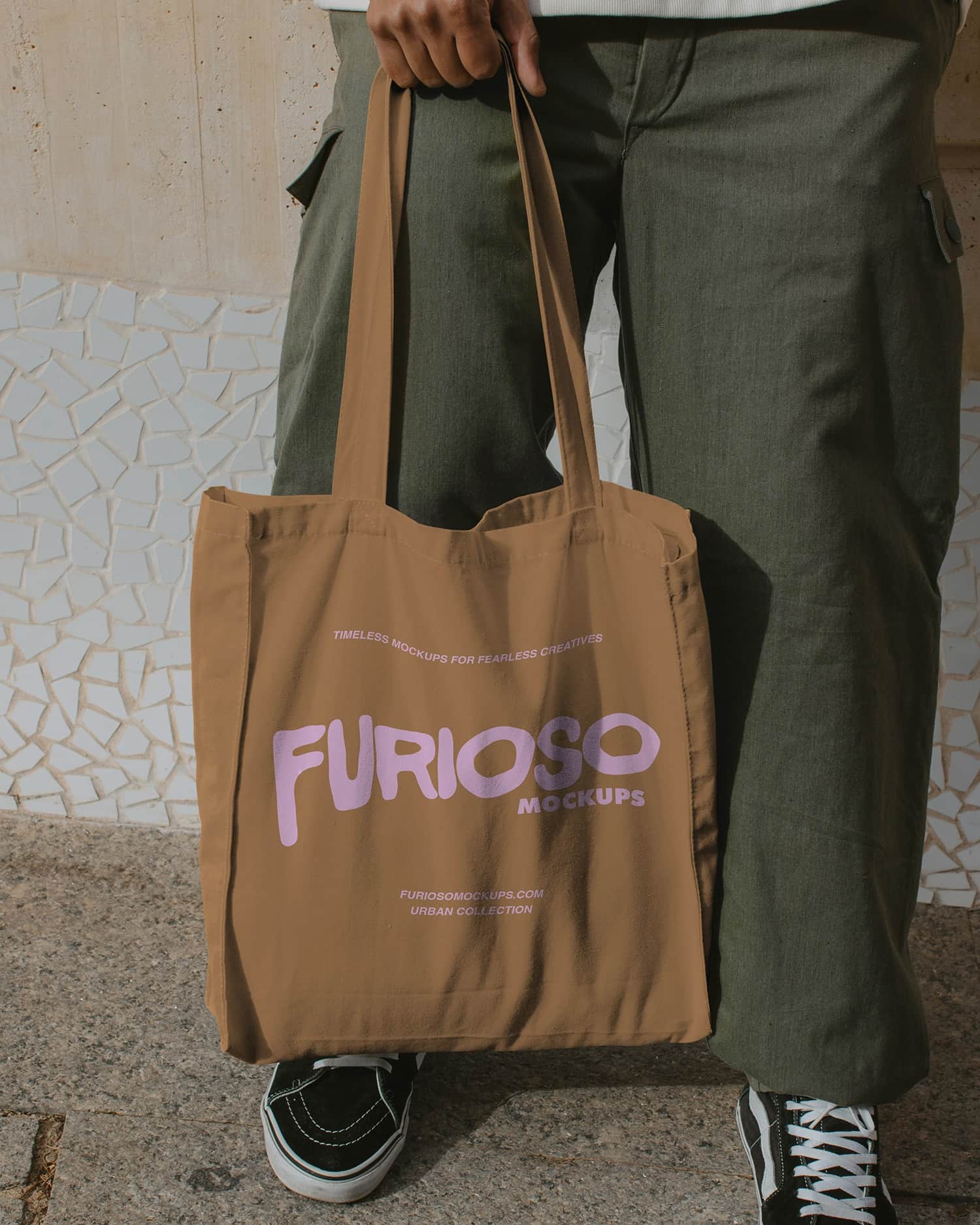 Tote Bag Mockup 02UC Furioso Mockups