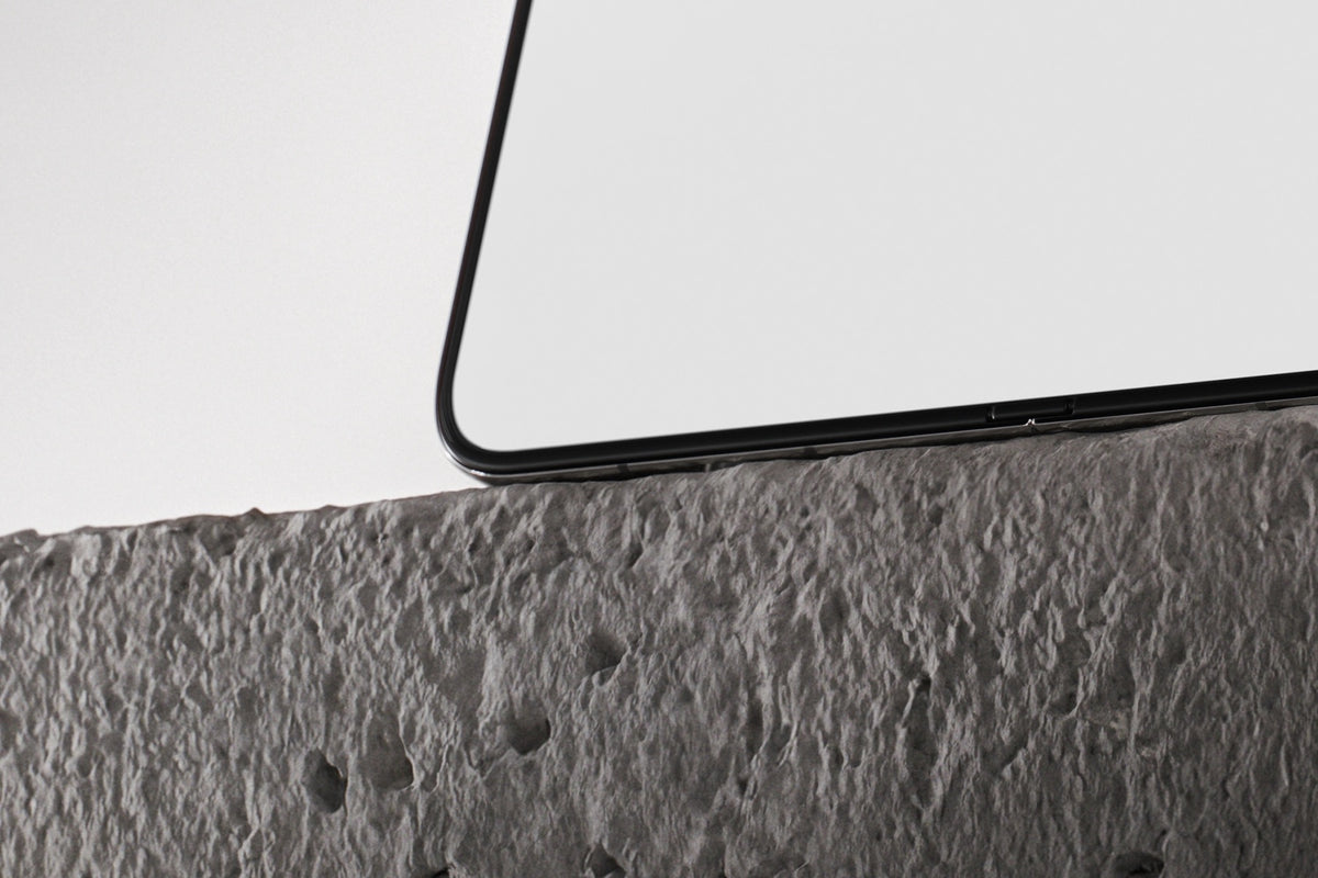 iPhone Duo Mockup 01 Ply