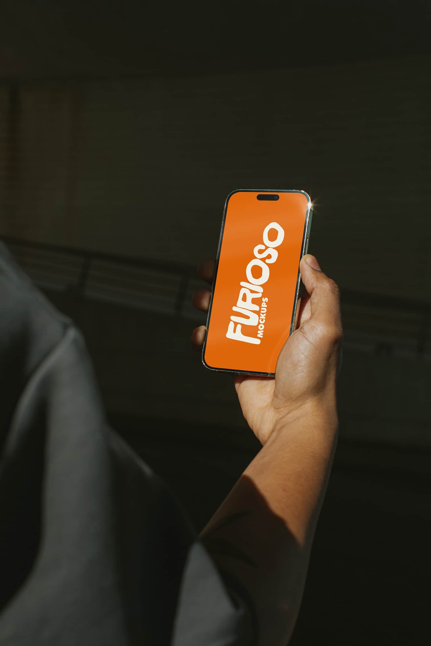 iPhone Mockup 05UC Furioso Mockups