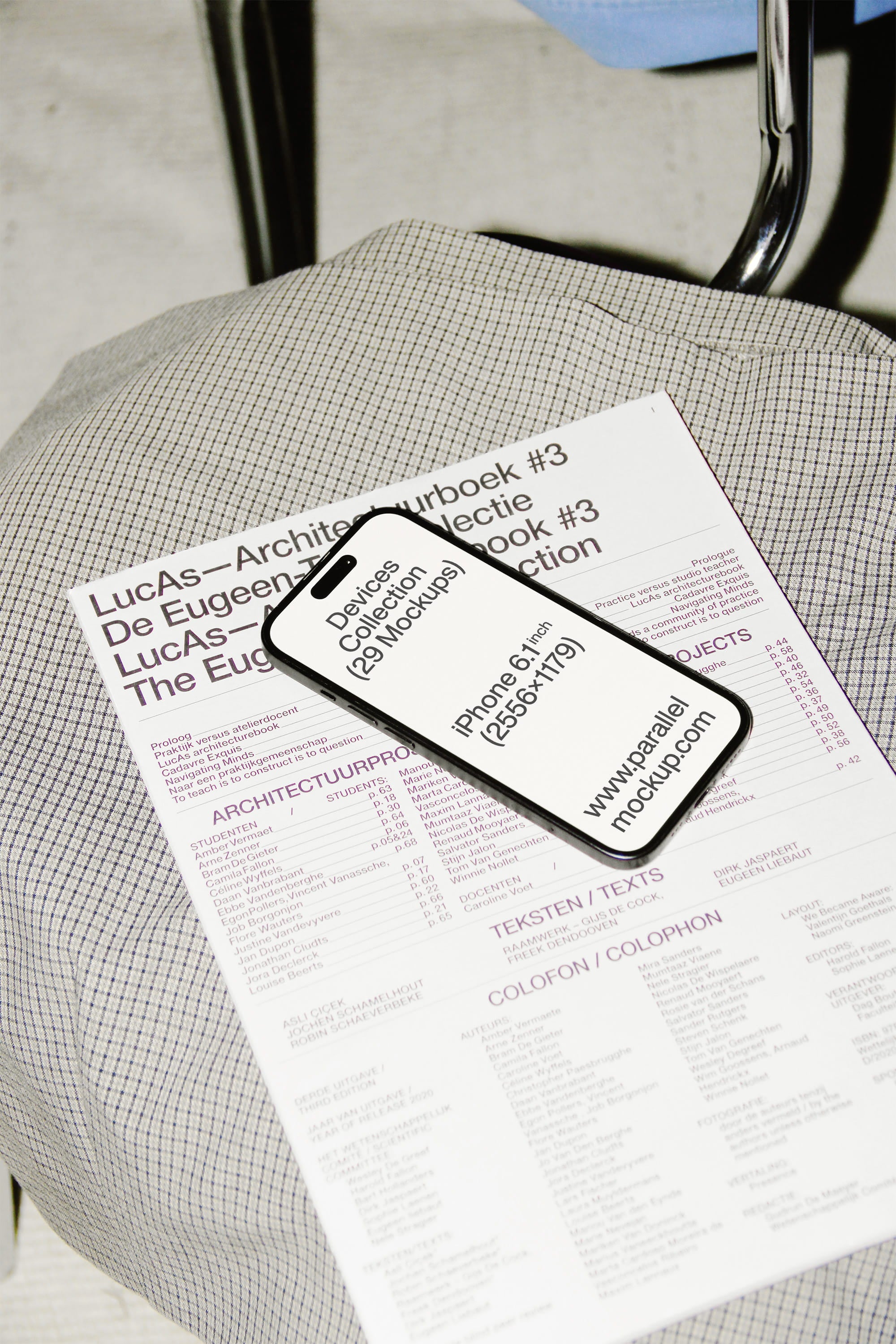 iPhone Mockup DE-A-11 Parallel Mockup